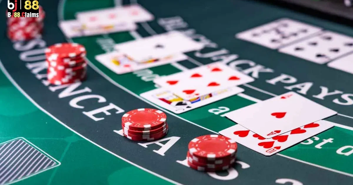 Kinh nghiệm chơi b&agrave;i blackjack tr&ecirc;n BJ88 cho người mới bắt đầu